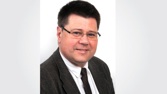Friderik Knez