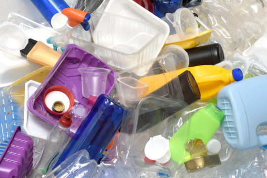 Pravilno recikliranih le bilo le 9 % plastičnih odpadkov. (Foto: shutterstock)