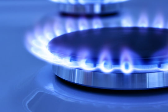 V pogovornem in pisnem jeziku bomo v bodoče uporabljali le besedo »plin« in ne besede »zemeljski plin«. (Foto: shutterstock)