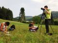 Biologi so na bregovih Velenjskega jezera opazovali ptice (Foto S. Stanko)