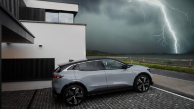 RENAULT MEGANE E-TECH ELECTRIC (BCB)