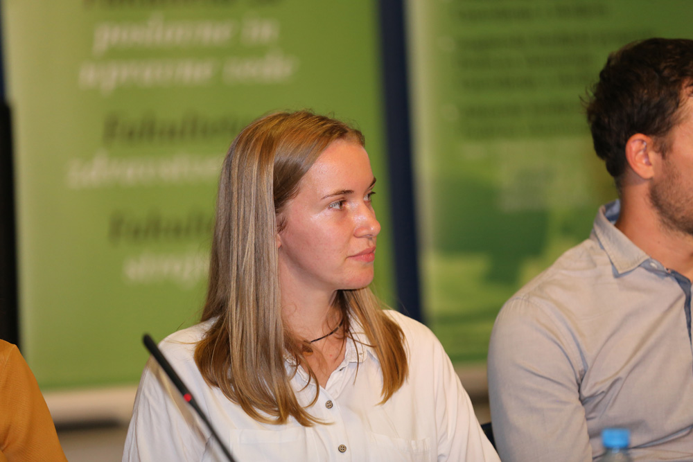 UNM Fakulteta za poslovne in upravne vede ESG 183