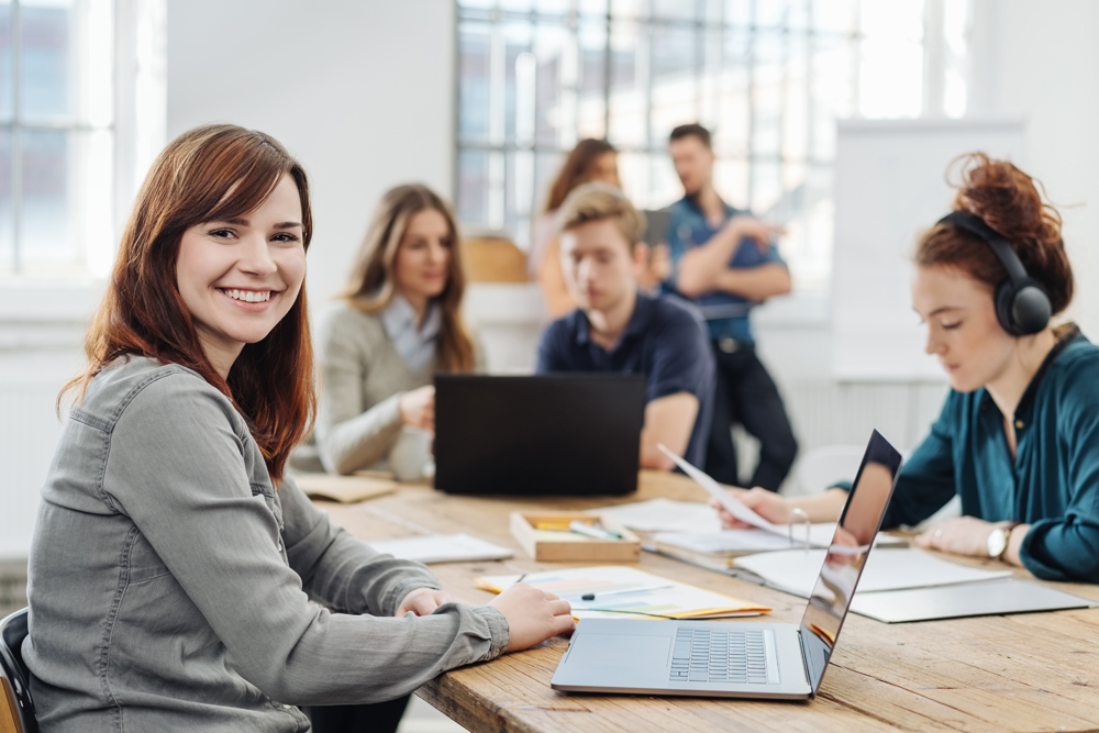 Praktična šola poročanja o trajnostnosti (foto shutterstock.com)