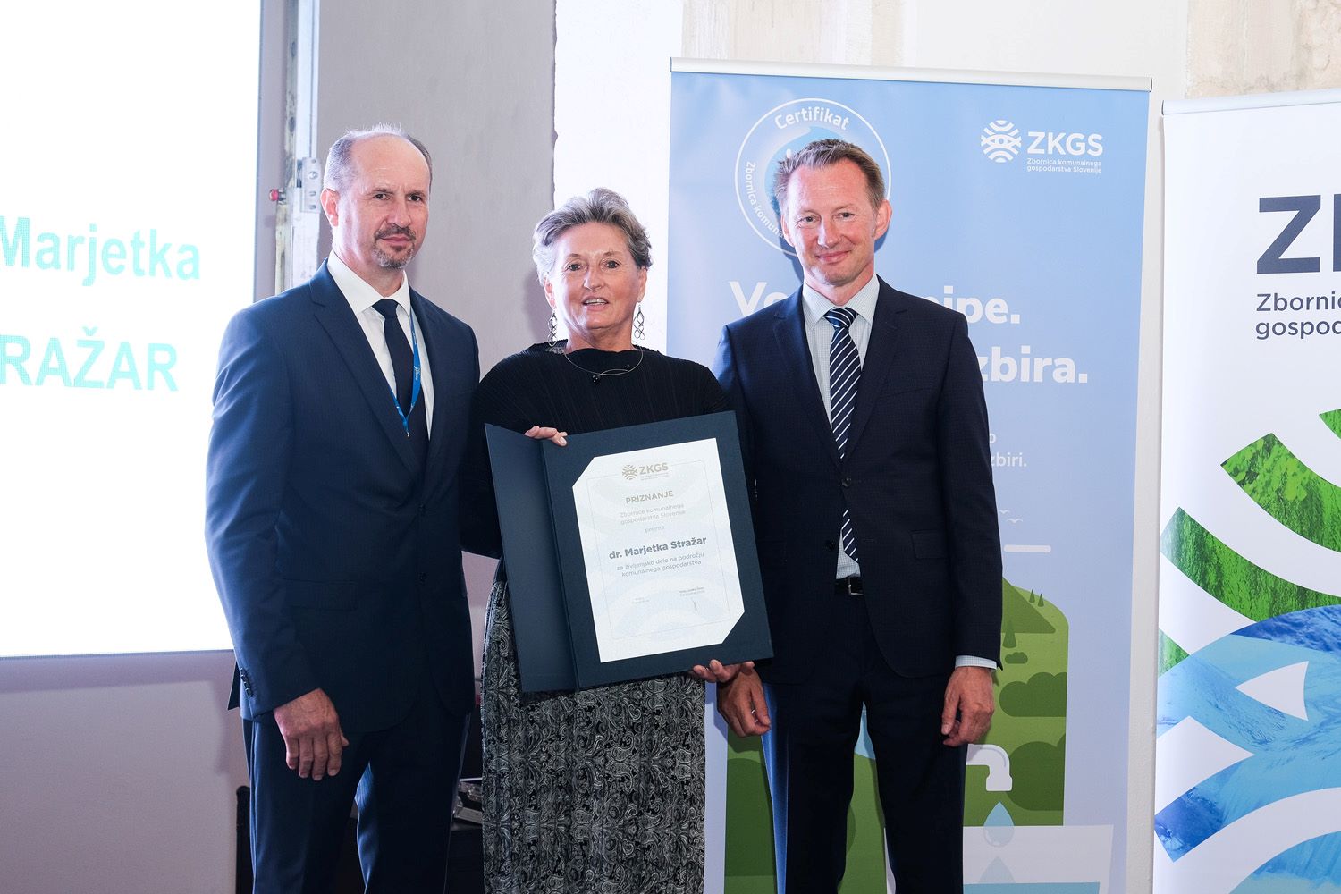 Slika 1 Priznanje ZKGS dr Marjetka Strazar