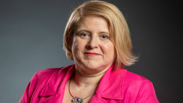 Dr. Tadeja Primožič Merkač, direktorica za kakovost, trajnost in korporativno vodenje, SIJ d.d.