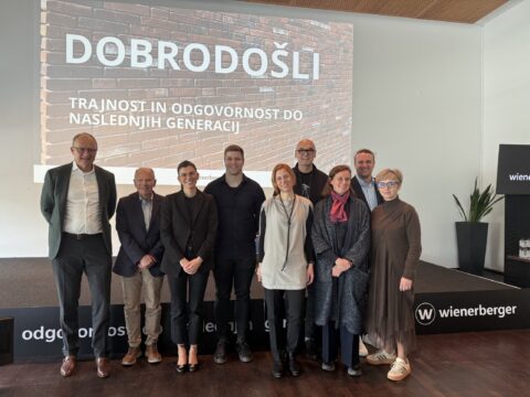 Predavatelji na konferenci o trajnostni gradnji