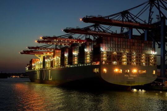 container ship 7383545 1280