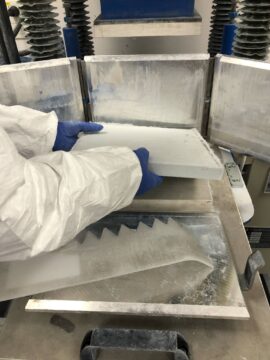 Vzorec jedra vakuumsko izolacijskega panela iz hibridnih eko nanomaterialov 3