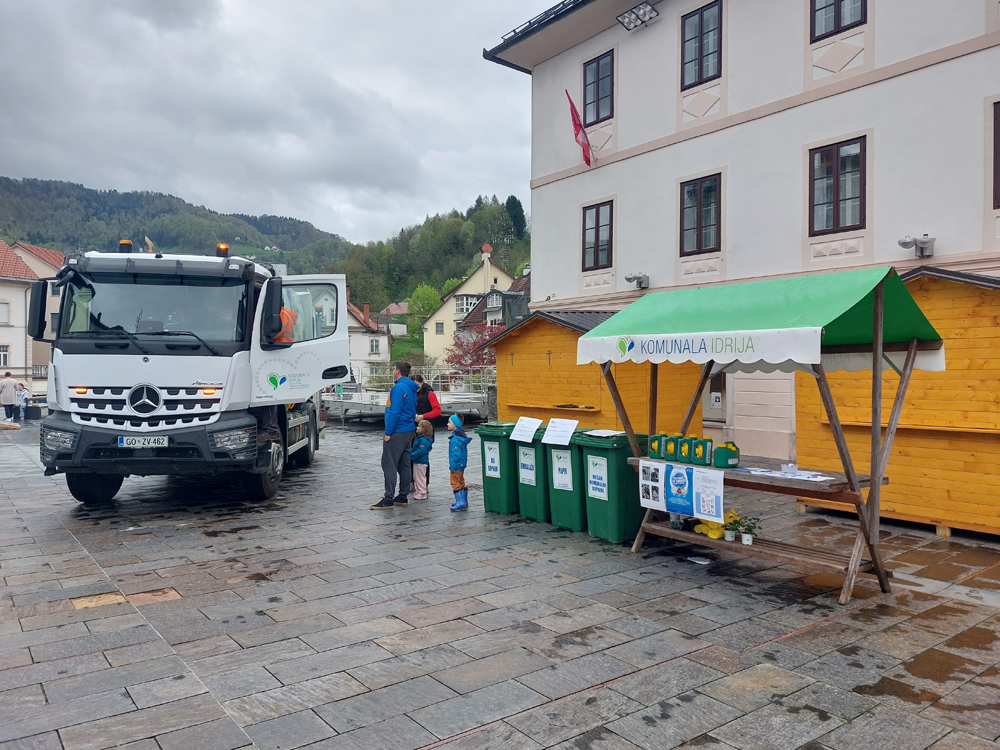 Komunala Idrija ESG 199 200