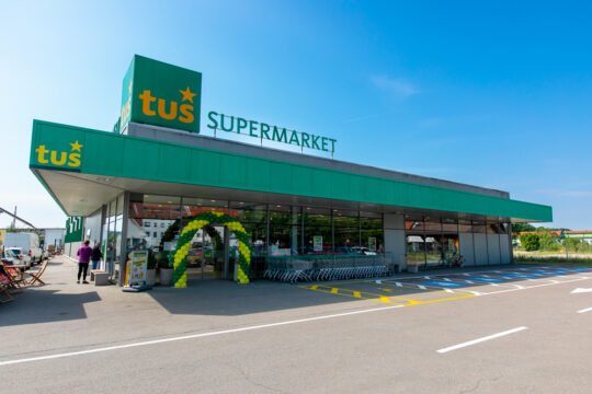 Tuš supermarket Rače