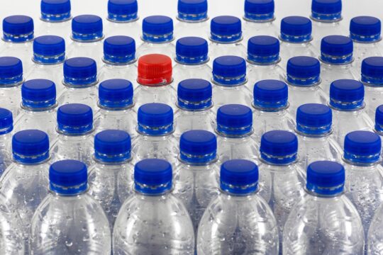 bottles 4251473 1280