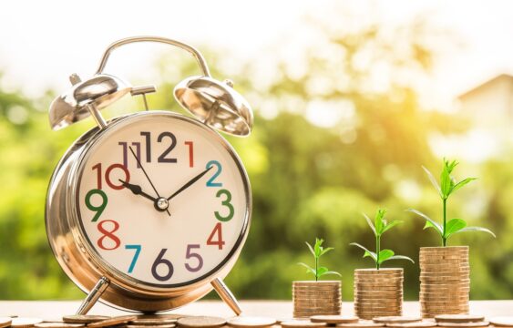 clock 2696234 1280