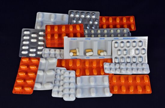tablets 2148887 1280