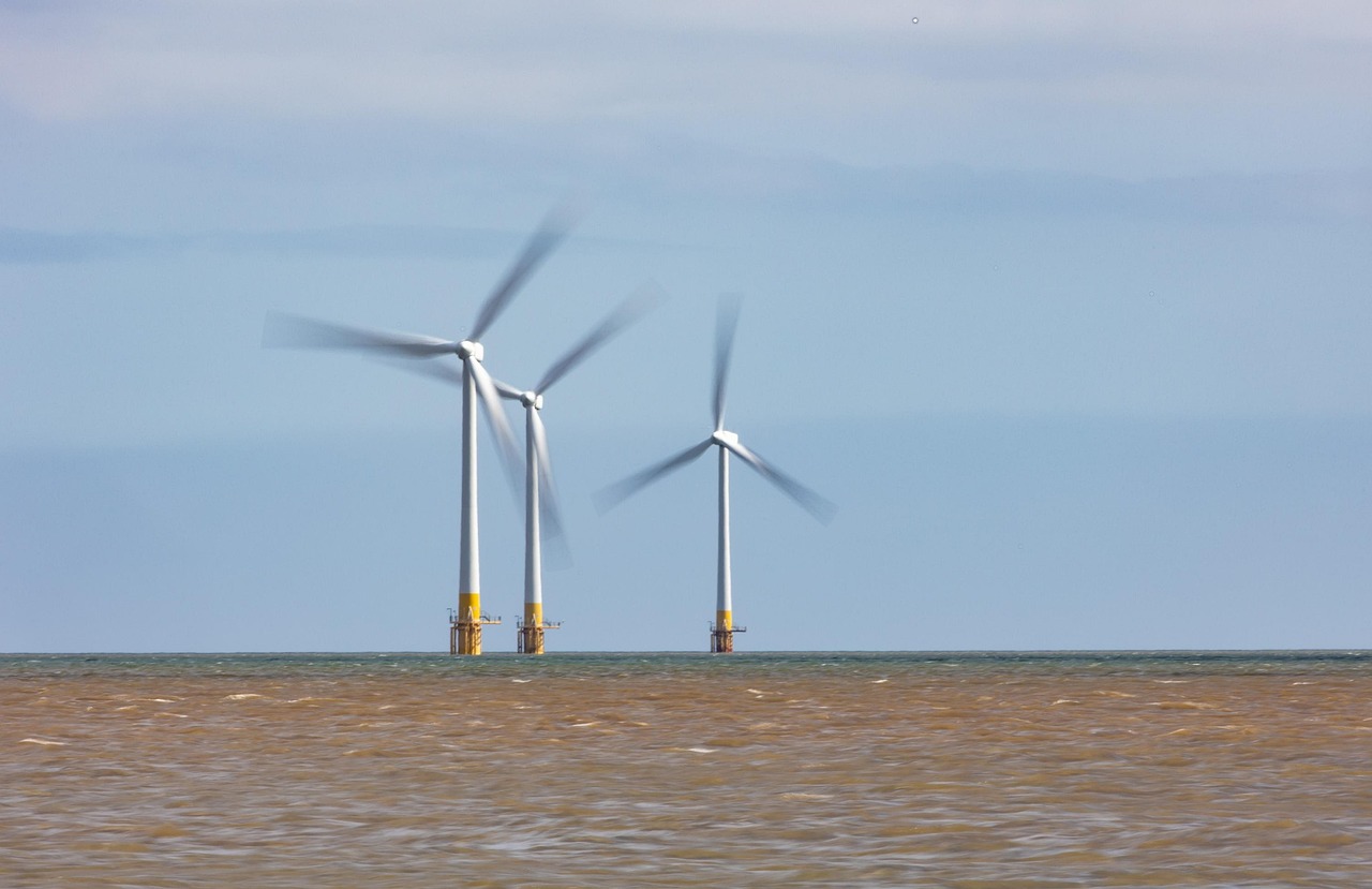 wind turbine 6588032 1280