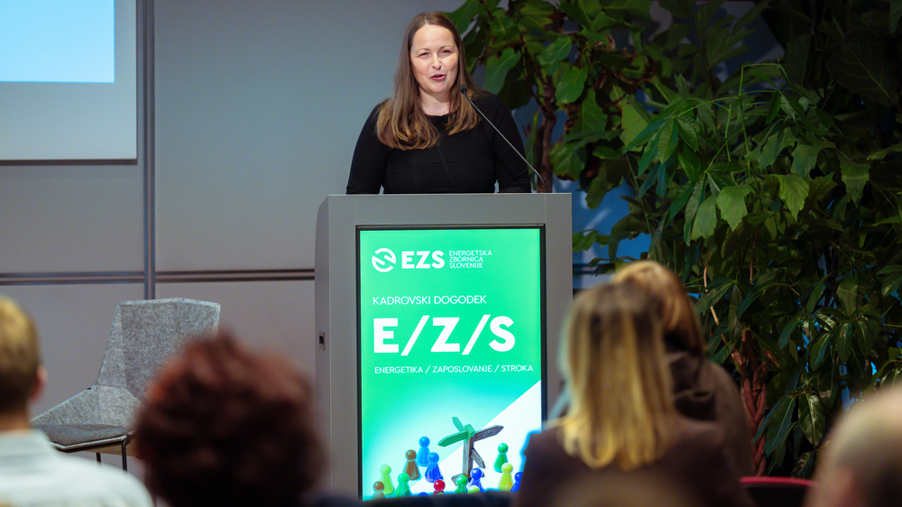 mag. Ana Vucinka Vrsnak