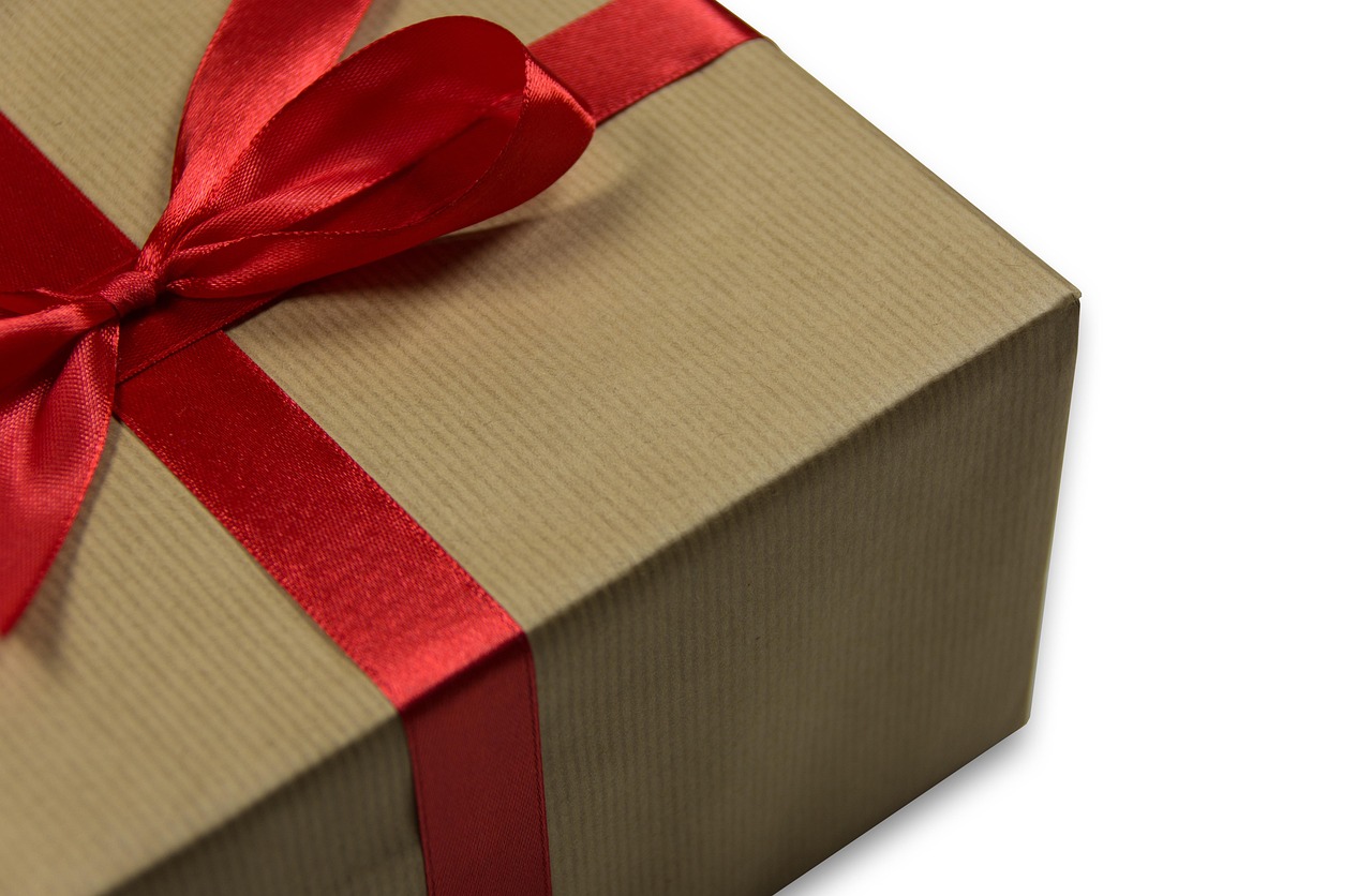 package 6909090 1280