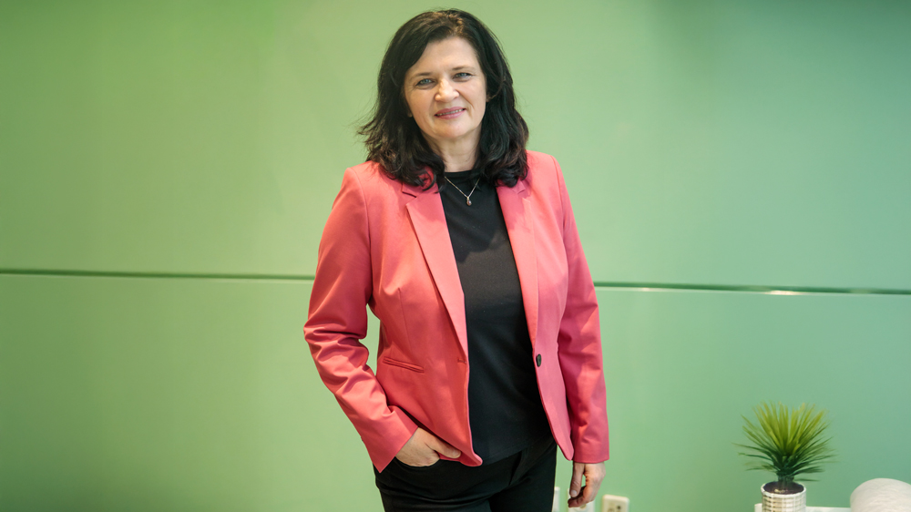 Mag. Anita Hrast, soustanoviteljica in direktorica IRDO – Inštitut za razvoj družbene odgovornosti