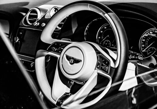 toby parsons bentley 3696330 1280