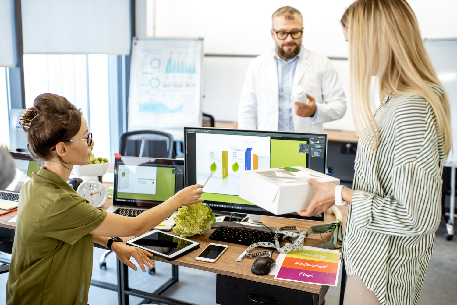 Embalažni trendi 2030 - naslovna(1500px)