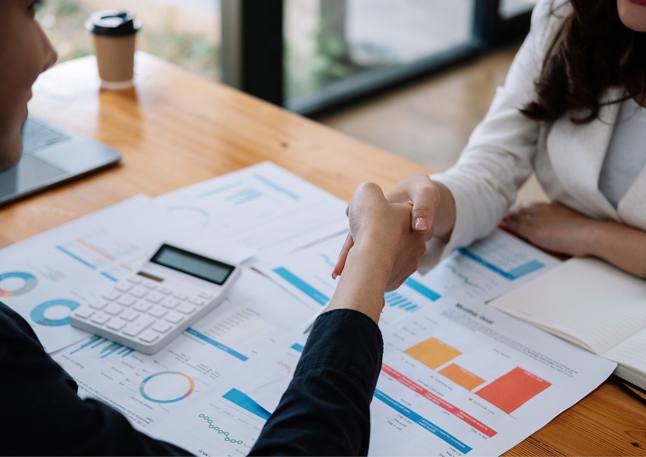 eren098566 meeting 9498211 1280