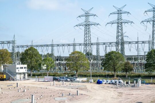 Klein Baustelle Konverter Brunsbuttel